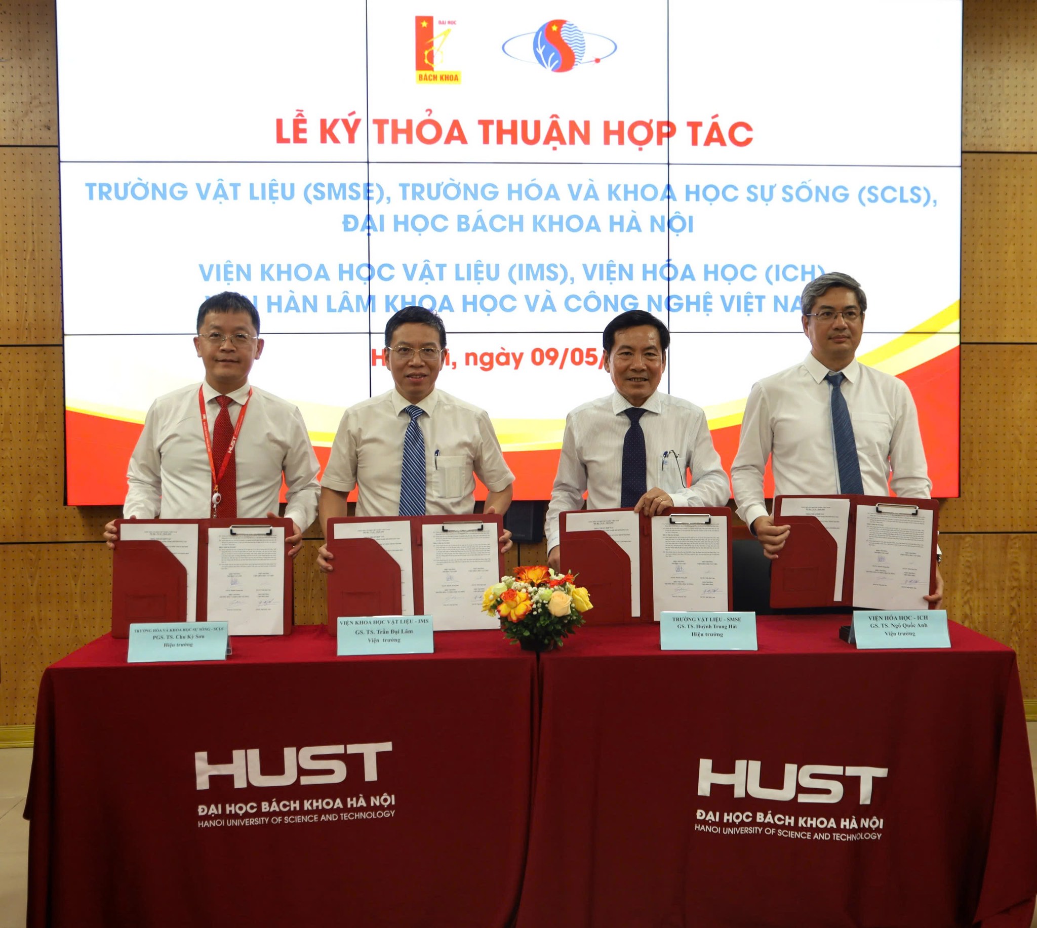 Enhancing the collaboration in research and training between VAST and HUST